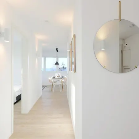 Apartment Front In Lembruch-duemmer *